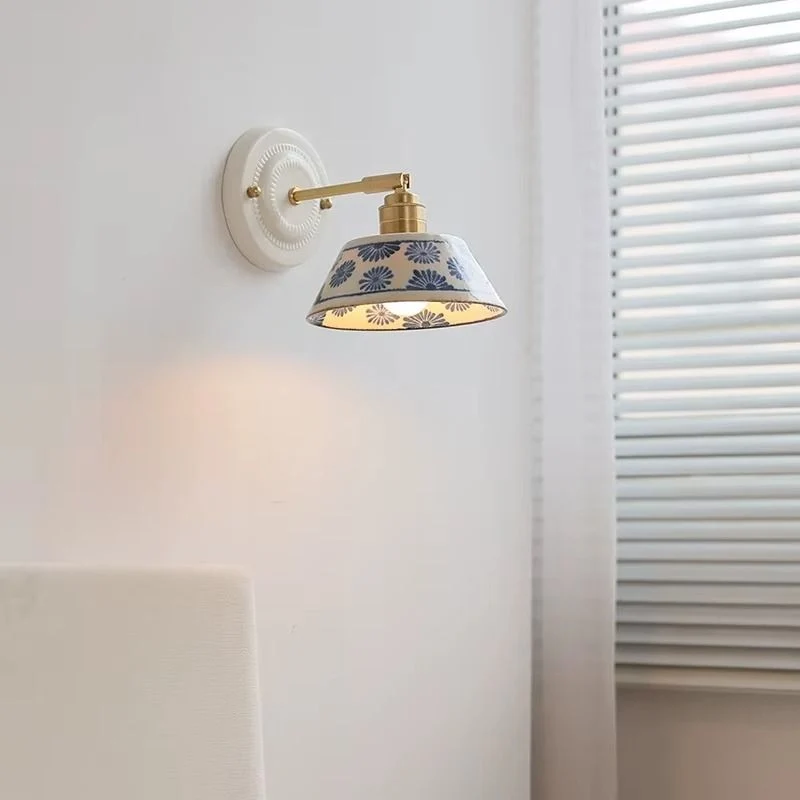 Ceravon LED Wandleuchte aus Keramik für Innenräume