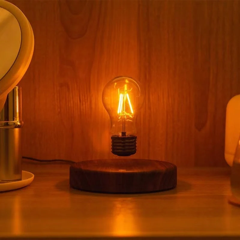 Magnetische LED-Tischlampe mit rotierendem Leuchtelement