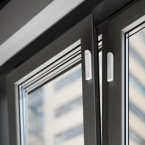 Ajax DoorProtect Plus – Draadloos Magneetcontact met Schoksensor