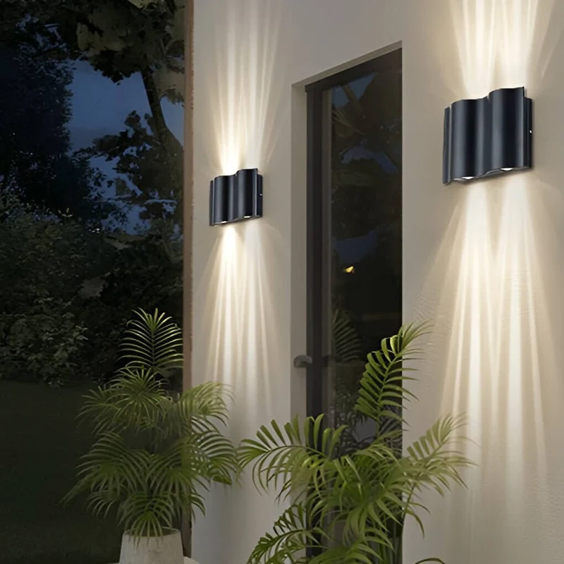 Wandleuchte aus Aluminium mit LED Up-Down-Beleuchtung – 2L / 4L / 6L