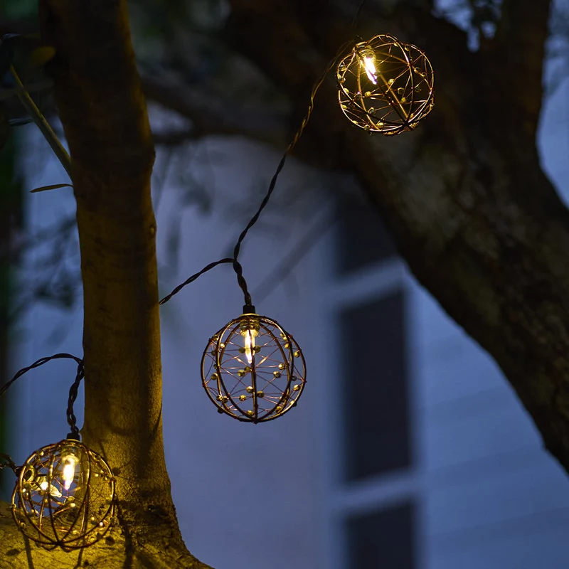 RUSTY LIGHT
