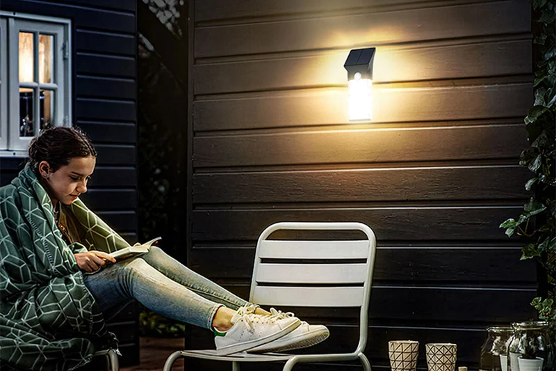 NexSun 2 in 1 | 1000 Lumen | Solar-Wandleuchte mit abnehmbarem Leuchtmittel