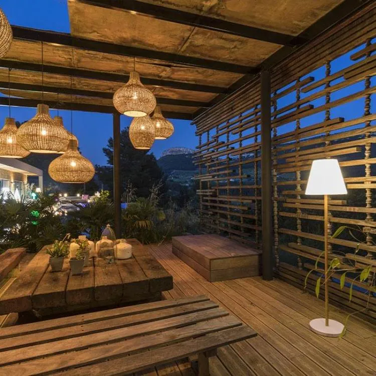 STANDY WOOD SOLAR
